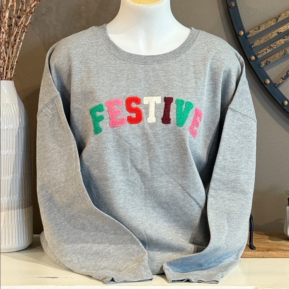 LANE BRYANT Gray w/ Colorful Festive Crew-Neck Sweatshirt NWT Size 30/32